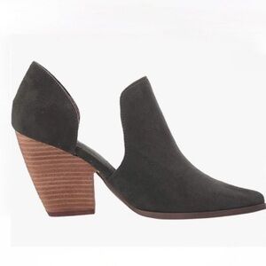 Charles by Charles David -Nalani Bootie